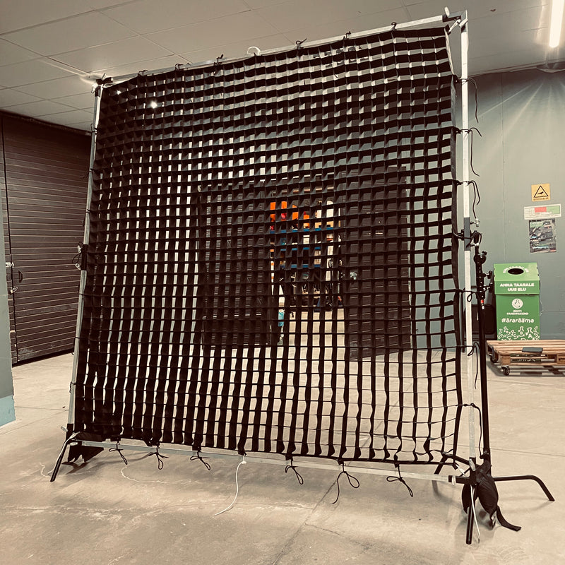8' X 8' EGG CRATE 40°